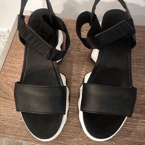 Sorel Black and White Sporty Sandals with Ankle Strap